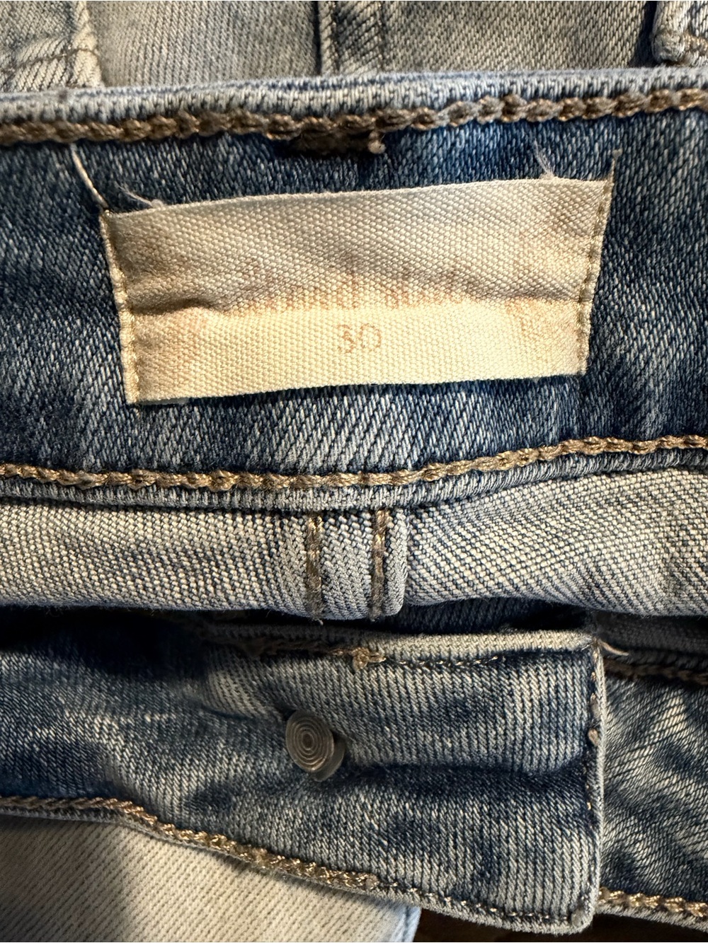 Altar’d state jeans - Picture 3 of 3